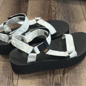 Teva Women's White Daisy Strap Platform Sandals